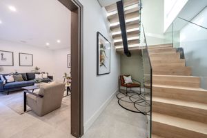 Photo 19- click for photo gallery